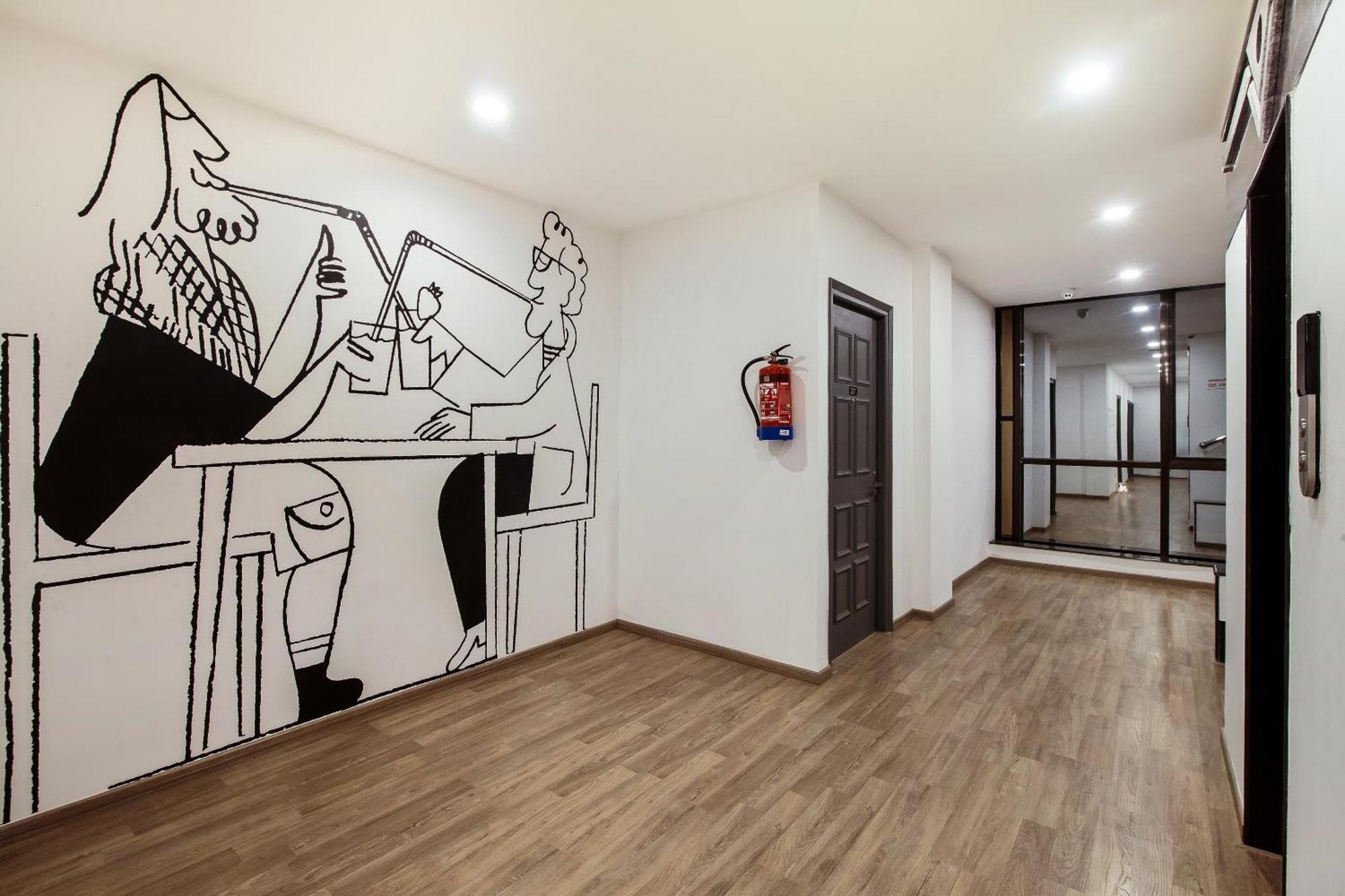 Townhouse S Continental Hotel Hyderabad Exterior photo