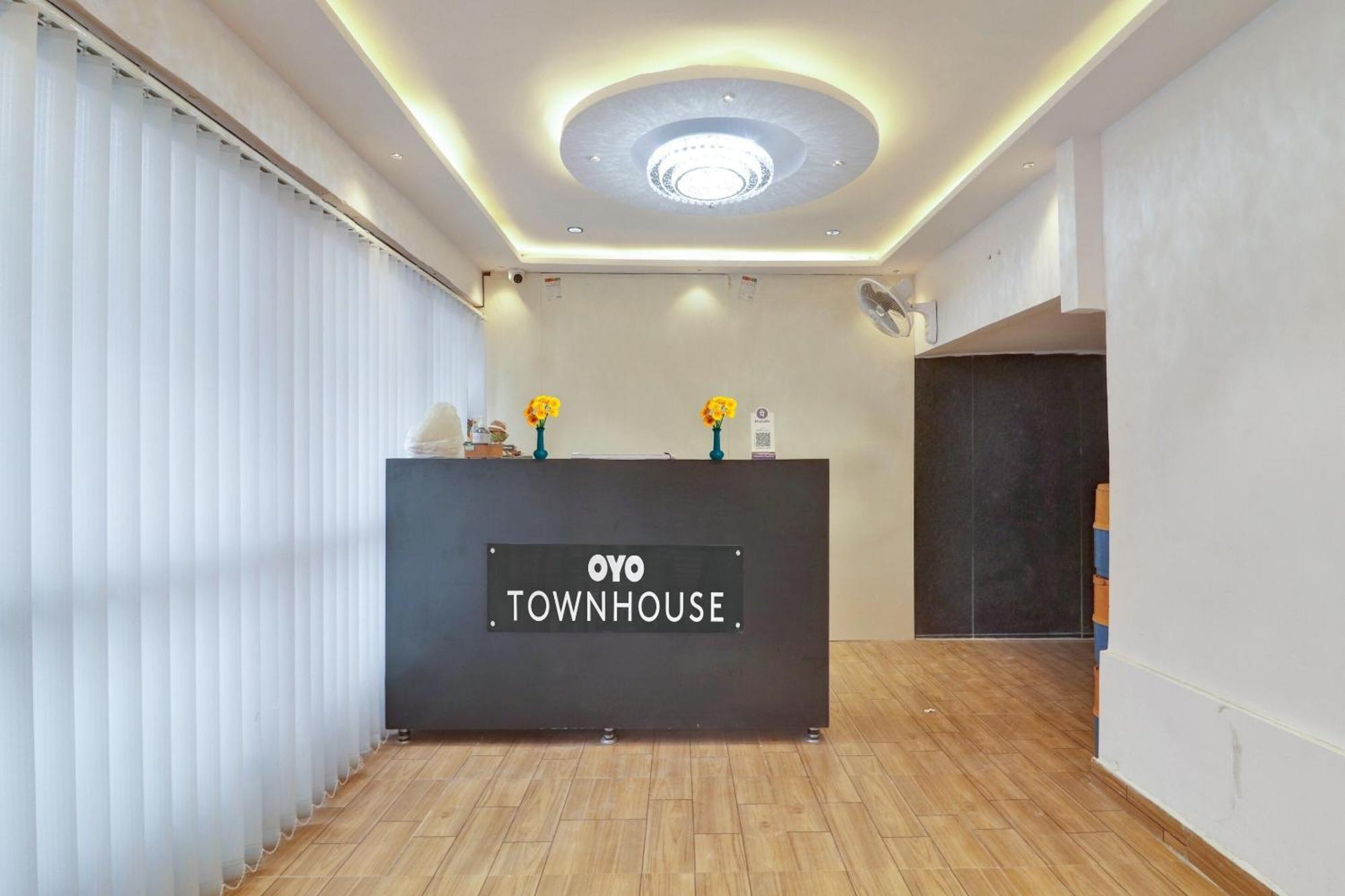 Townhouse S Continental Hotel Hyderabad Exterior photo